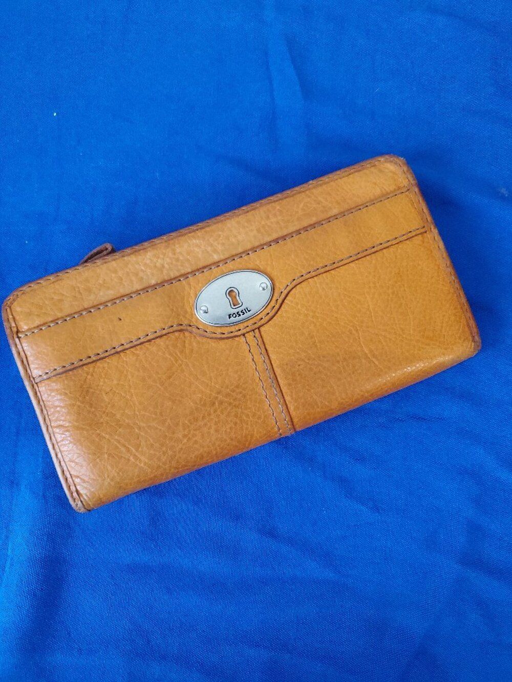 Vintage Fossil Maddox Orange Leather Organizer Clutch Wallet Keyhole Hardware